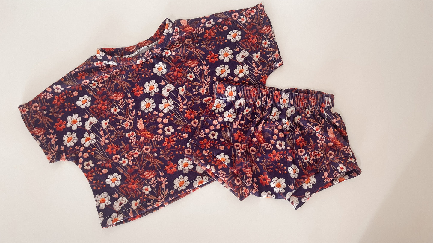 18-24 M boxy Tee W/Shorties