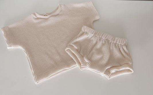 6-9 M boxy Tee W/Shorties