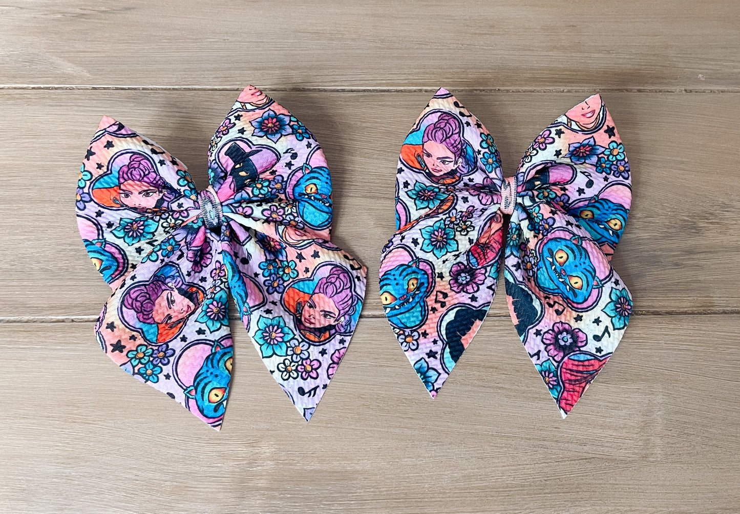 K Pop Bows